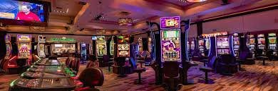 Pengguna mengelola batas waktu bermain dan anggaran dengan fitur responsible gaming